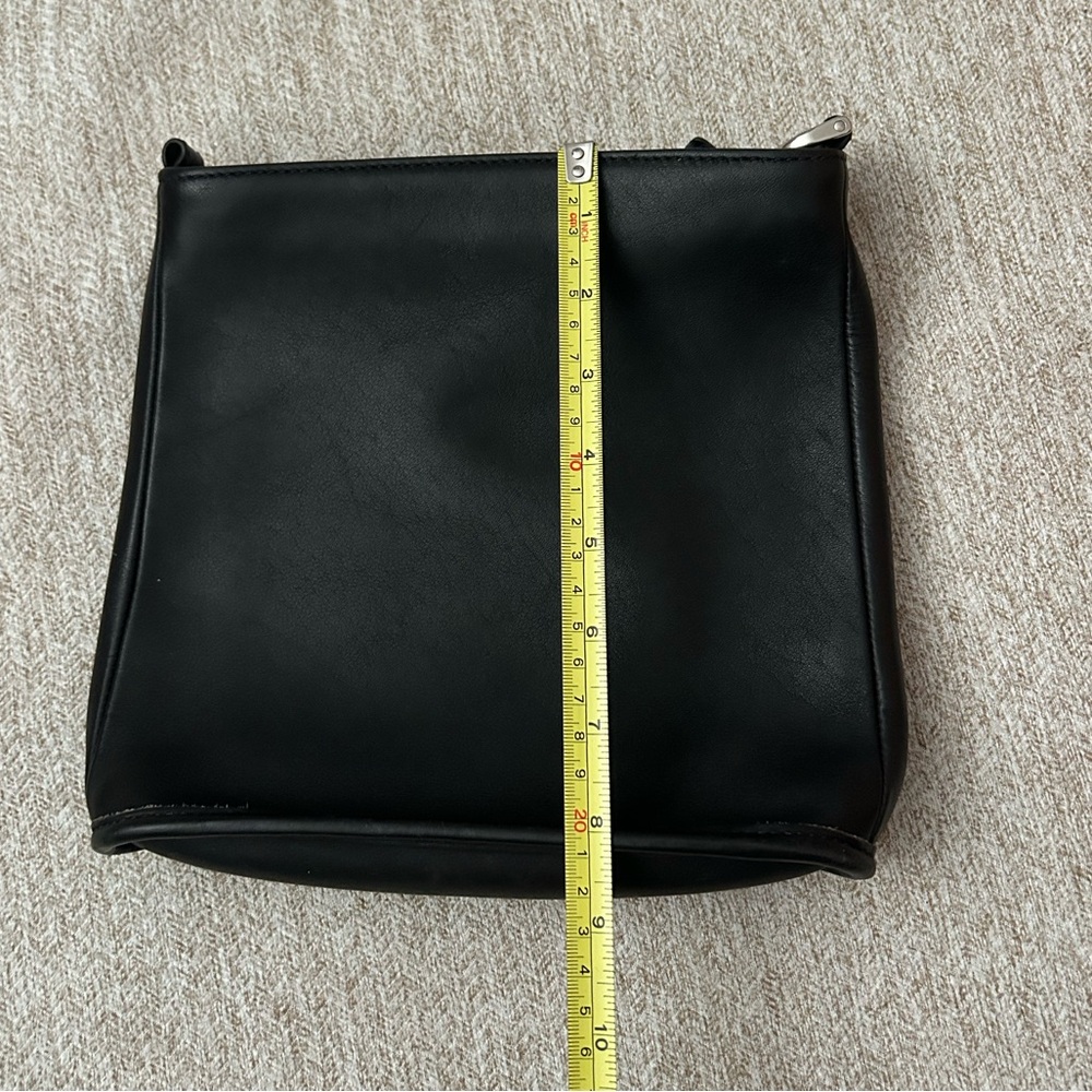 Coach Crossbody Bag - Picture 10 of 10